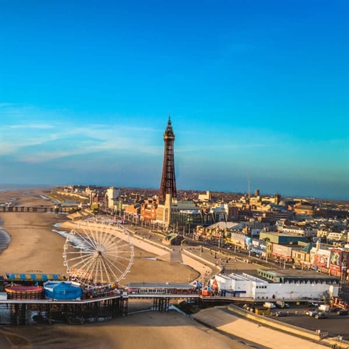 Helicopter Rides Blackpool - See Blackpool Tower from the air Helicopter Rides Blackpool - See Blackpool Tower from the air